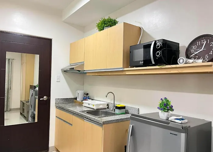 Apartment Modern I Mountain View I Pool I Wifi Cebu